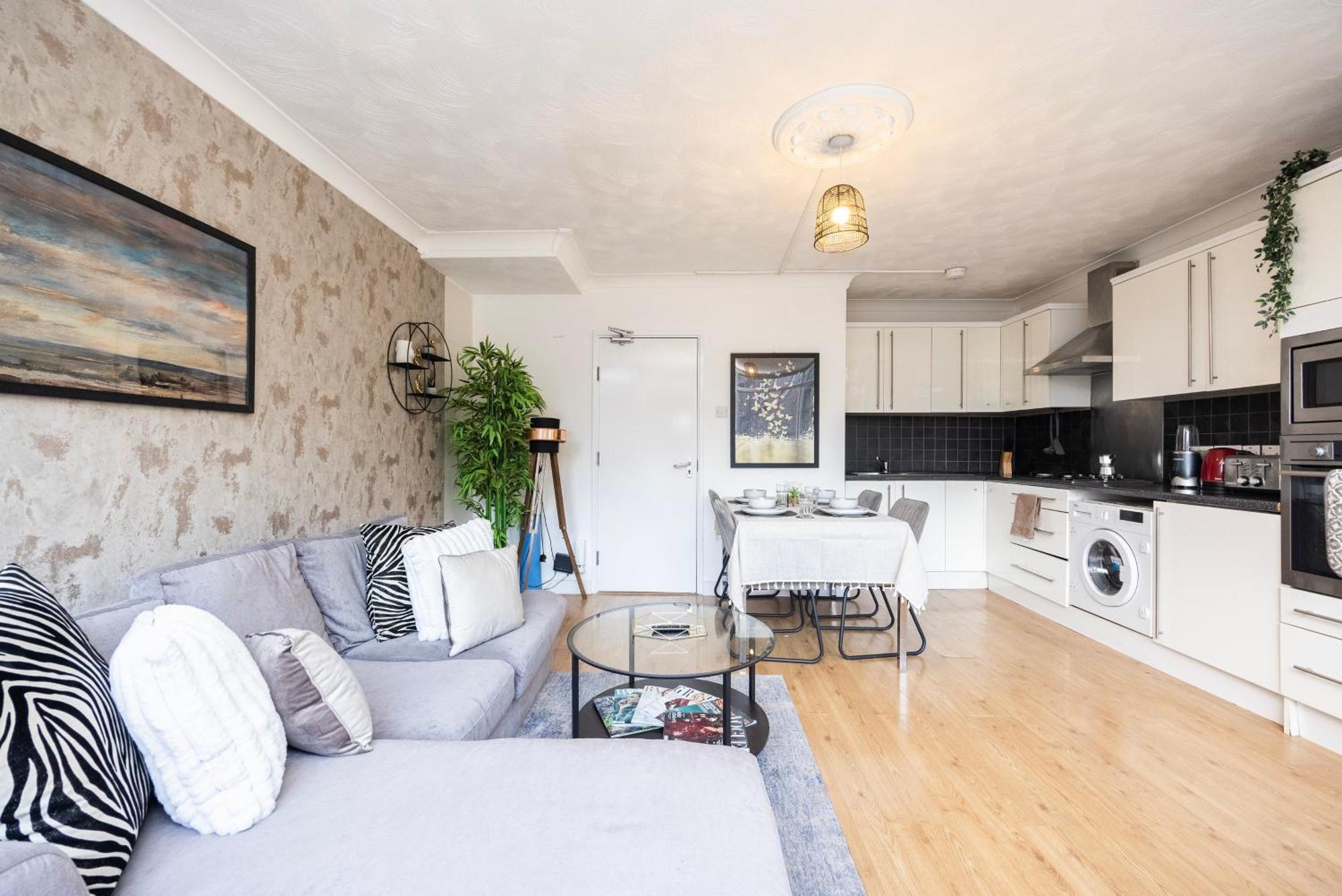 Trendy 4 Bed Apartment Near Vibrant Shoreditch W Balcony And Walking Distance To Tube London Exterior foto