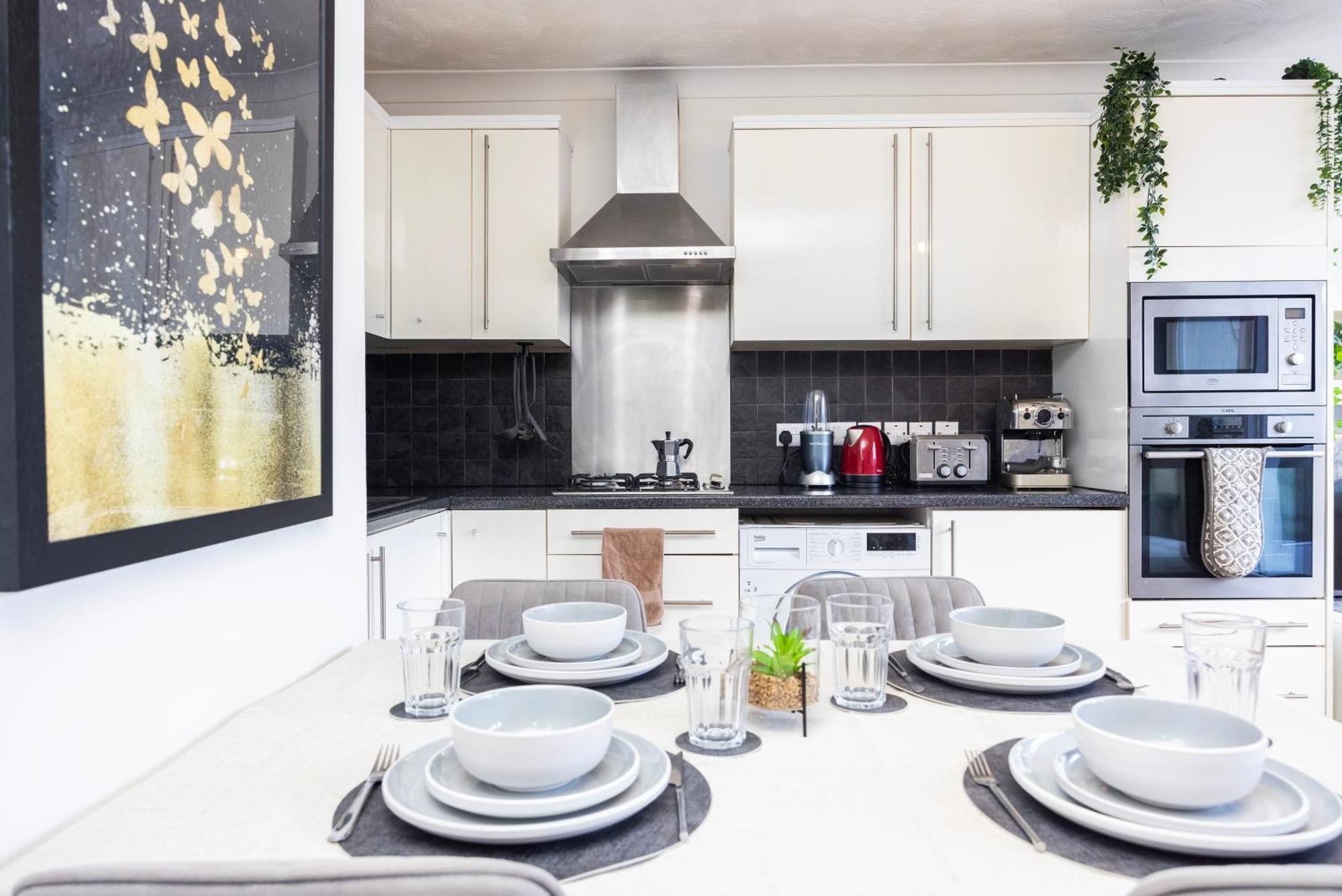 Trendy 4 Bed Apartment Near Vibrant Shoreditch W Balcony And Walking Distance To Tube London Exterior foto