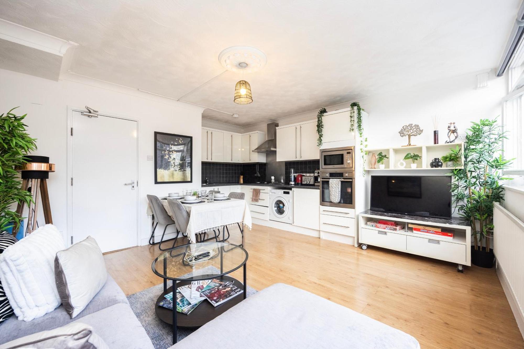 Trendy 4 Bed Apartment Near Vibrant Shoreditch W Balcony And Walking Distance To Tube London Exterior foto