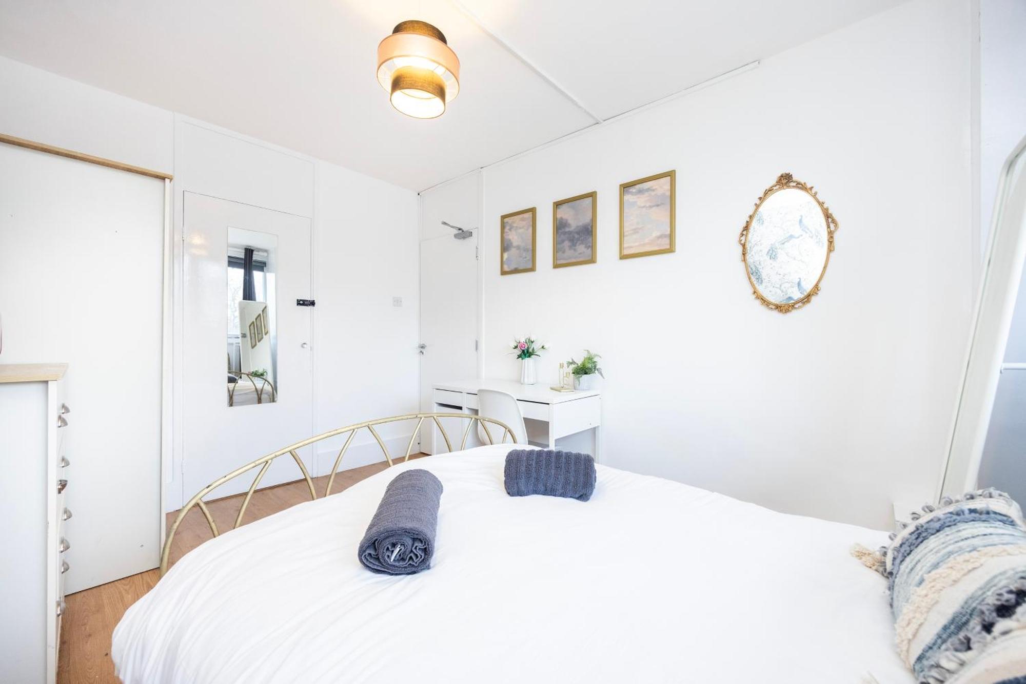 Trendy 4 Bed Apartment Near Vibrant Shoreditch W Balcony And Walking Distance To Tube London Exterior foto