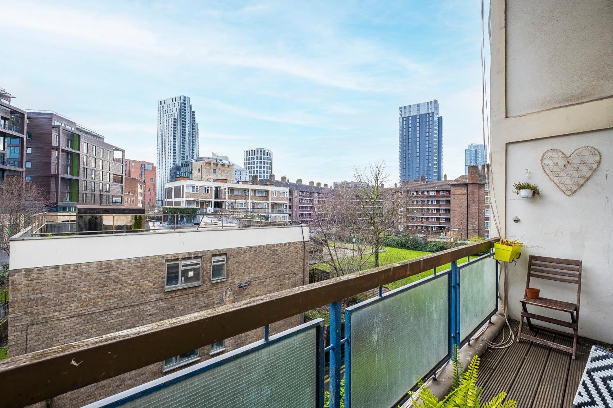 Trendy 4 Bed Apartment Near Vibrant Shoreditch W Balcony And Walking Distance To Tube London Exterior foto